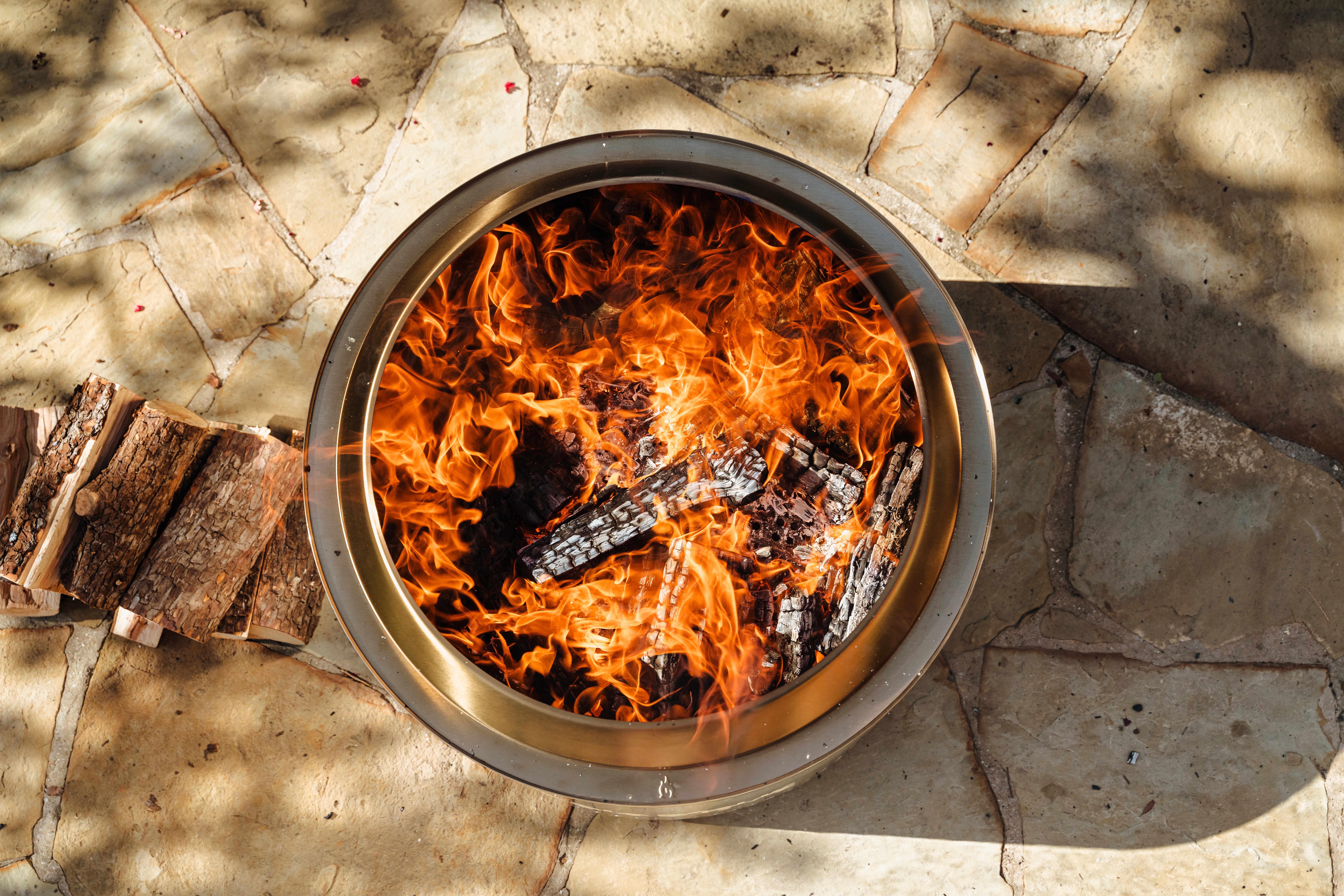 Bonfire 19.5" Fire Pit Essential Bundle