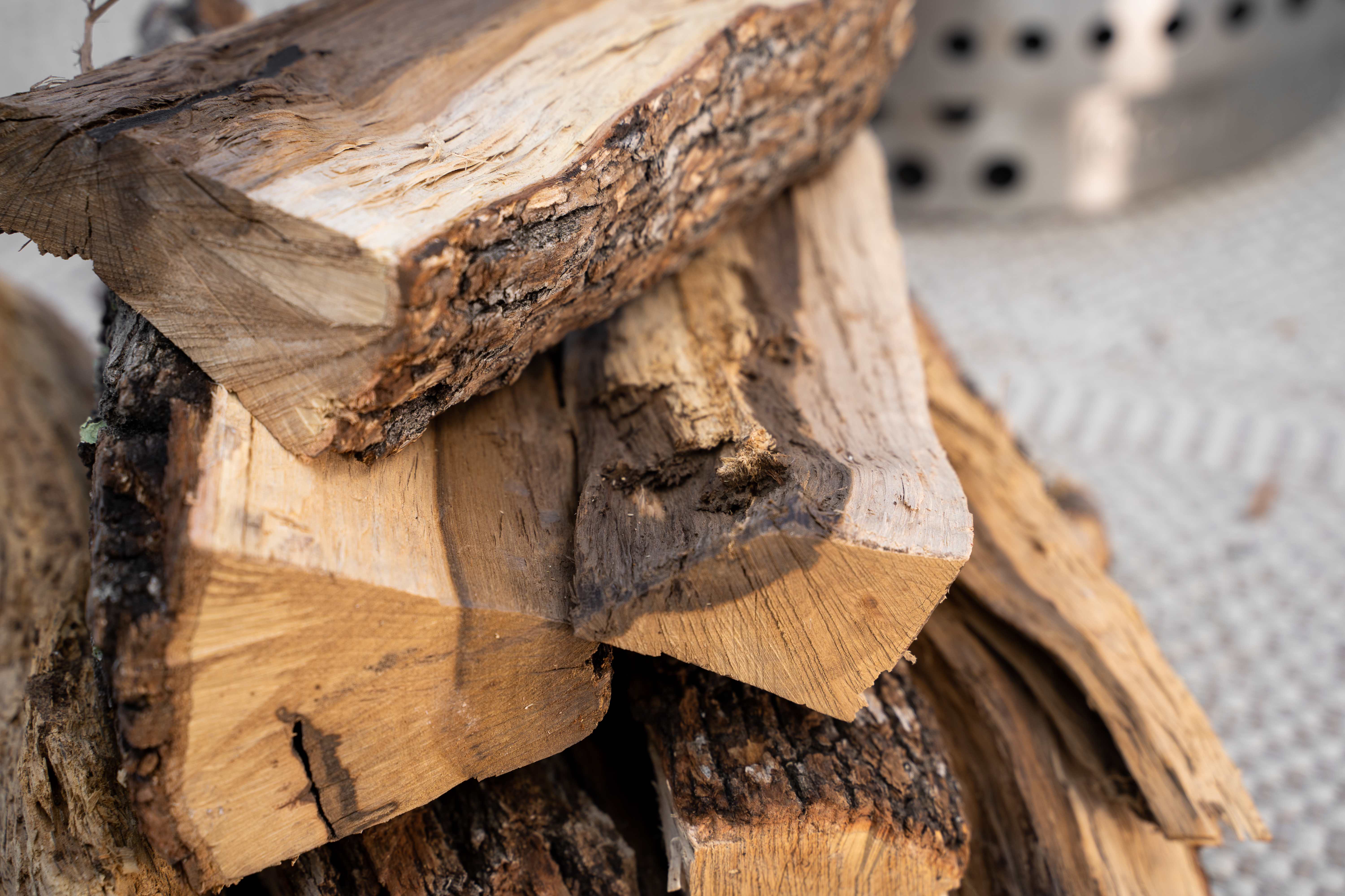 2-Pack Oak Firewood