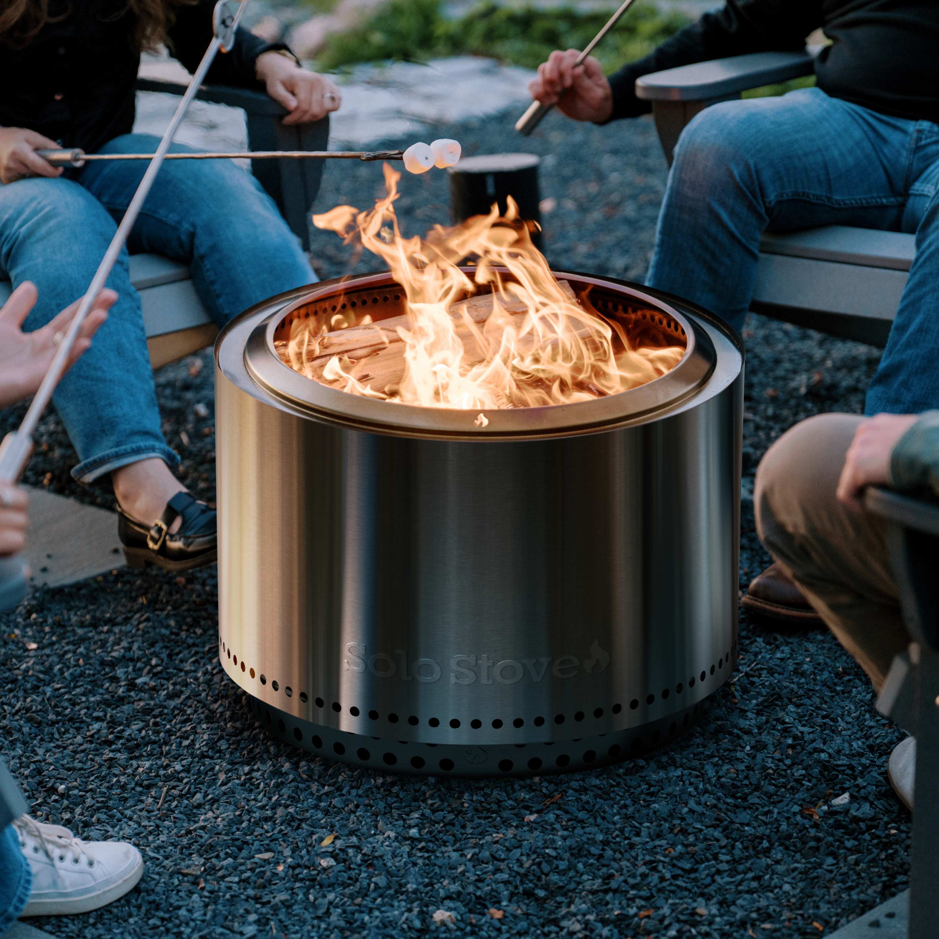 Basecamp 24" Fire Pit Essential Bundle